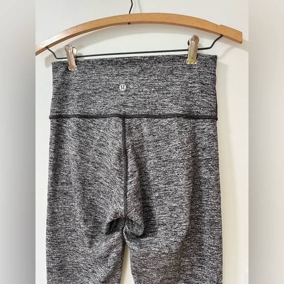 Lululemon Wunder Under Hi-Rise - Heathered Black Luon Athletic Size 6 - Picture 1 of 5